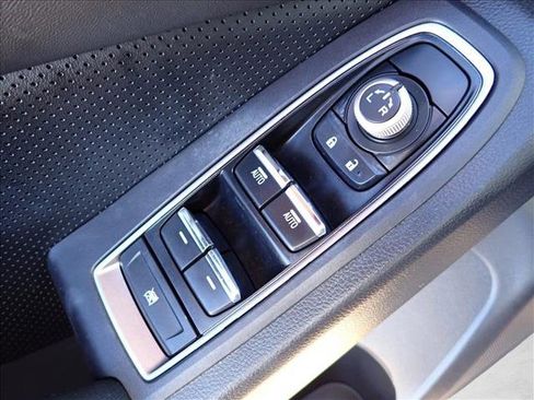 Certified 2023 Subaru Ascent Limited image 17