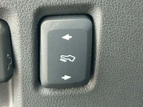 Used 2025 Ford F150 Platinum w/ Equipment Group 702A High AWD/4WD image 21