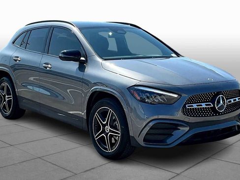 New 2026 Mercedes-Benz GLA 250 image 2
