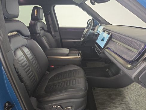 Used 2022 Rivian R1T Launch Edition AWD/4WD image 23