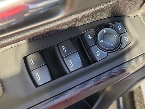 Used 2025 Chevrolet Silverado 2500 Custom w/ Custom Value Package image 22