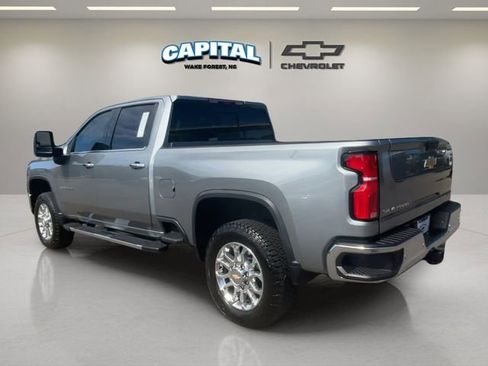 Used 2024 Chevrolet Silverado 2500 LTZ w/ LTZ Premium Package image 3