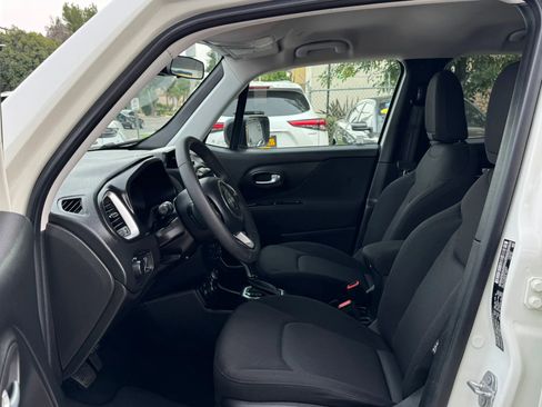 Used 2018 Jeep Renegade Sport w/ Power & Air Group AWD/4WD image 12