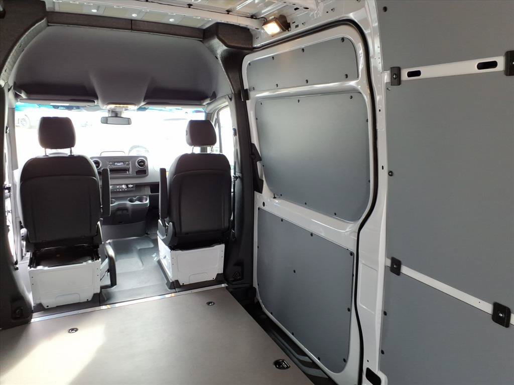 New 2026 Mercedes-Benz Sprinter 2500 image 26