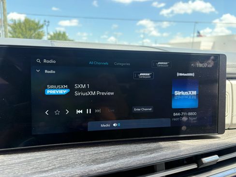 Used 2025 Hyundai Santa Fe Calligraphy FWD image 18