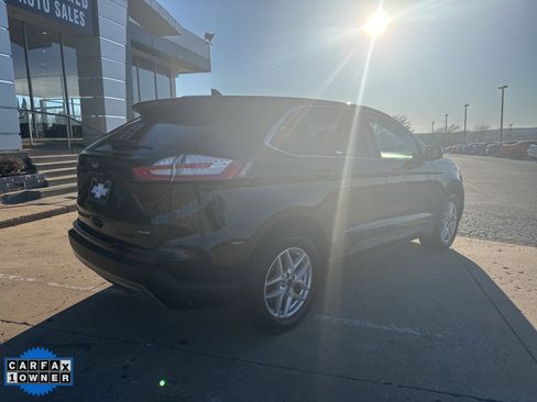 Used 2024 Ford Edge SEL image 3