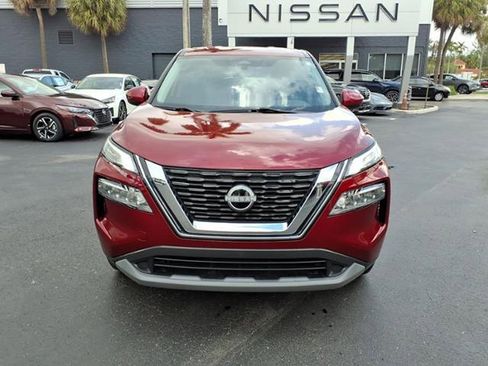 Used 2023 Nissan Rogue SV image 11