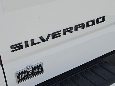 New 2026 Chevrolet Silverado 1500 RST w/ LPO, Dark Essentials Package AWD/4WD image 8