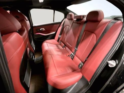 Used 2023 BMW 330i xDrive Sedan w/ Premium Package image 26