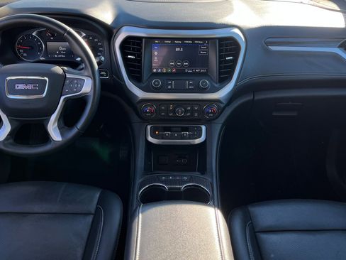 Used 2023 GMC Acadia SLT image 21