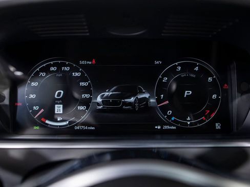 Used 2023 Jaguar F-TYPE Coupe image 22