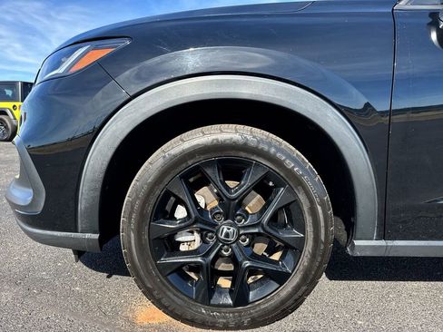 Used 2023 Honda HR-V Sport image 10