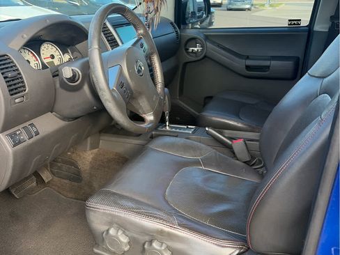 Used 2012 Nissan Xterra PRO-4X w/ Pro-4x Leather Pkg AWD/4WD image 4