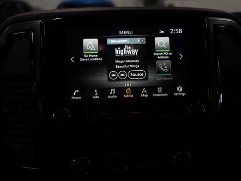 Used 2024 Nissan Titan PRO-4X w/ Pro-4x Utility Package AWD/4WD image 29