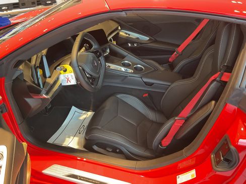 New 2026 Chevrolet Corvette Stingray Coupe w/ Z51 Performance Package image 7