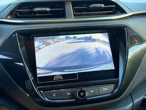 Used 2023 Chevrolet TrailBlazer RS w/ Convenience Package FWD image 13