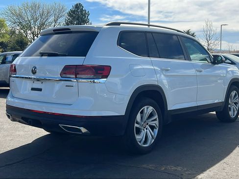 Certified 2021 Volkswagen Atlas SE image 5