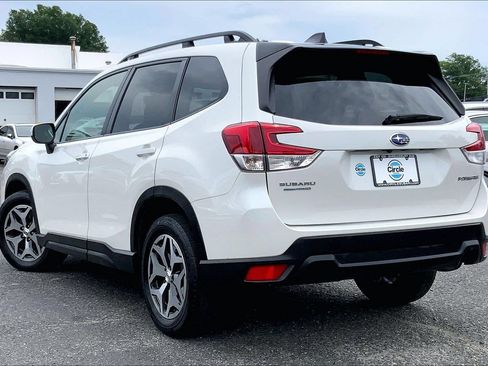 Certified 2024 Subaru Forester Premium AWD/4WD image 13