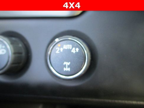 Used 2018 GMC Yukon XL SLT w/ Premium Edition image 30