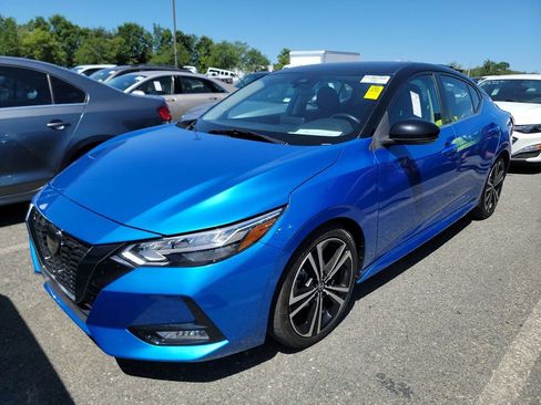 Used 2021 Nissan Sentra SR FWD image 2