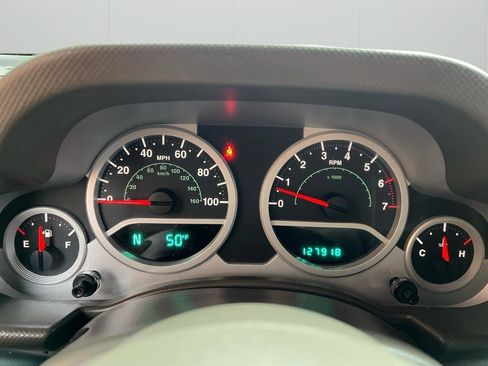 Used 2007 Jeep Wrangler Sahara AWD/4WD image 33