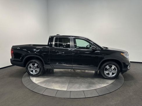 Certified 2024 Honda Ridgeline RTL image 8