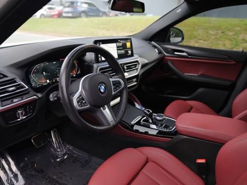 Used 2022 BMW X4 xDrive30i AWD/4WD image 16