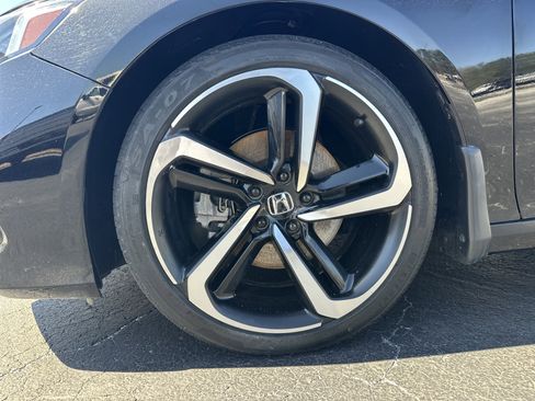 Used 2022 Honda Accord Sport Special Edition image 12