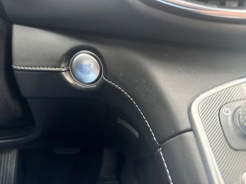 Certified 2022 Hyundai Santa Fe SEL w/ Convenience + Premium Package image 31