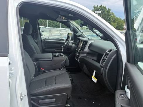 New 2026 RAM 1500 Tradesman AWD/4WD image 28