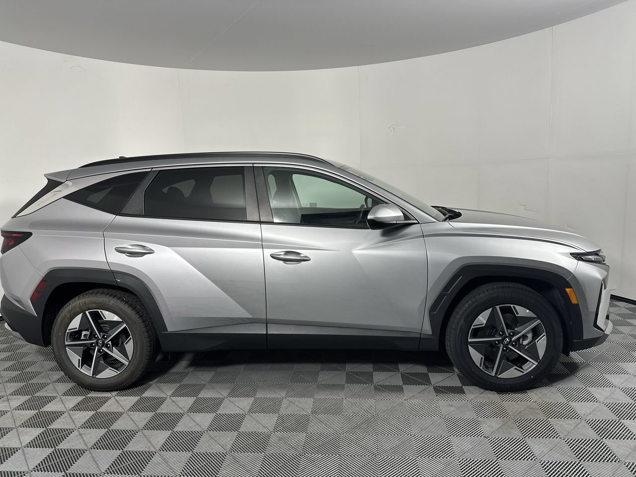 Used 2025 Hyundai Tucson SEL FWD image 18