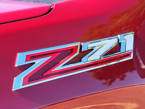 Used 2026 Chevrolet Silverado 1500 LT Trail Boss w/ LT Trail Boss Premium Package AWD/4WD image 9