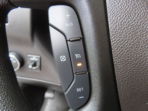 Used 2024 Chevrolet Express 2500 w/ Driver Convenience Package image 20