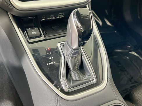 Used 2023 Subaru Outback Premium image 17