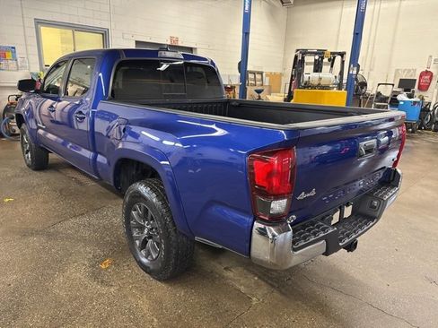 Used 2023 Toyota Tacoma SR5 image 4