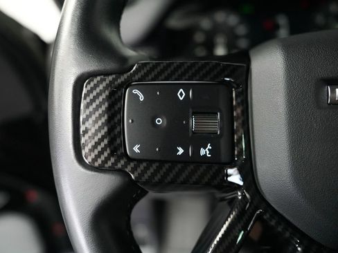 Used 2023 Land Rover Defender 130 X-Dynamic SE AWD/4WD image 23