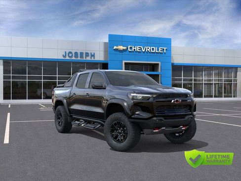 New 2026 Chevrolet Colorado ZR2 w/ Midnight Edition AWD/4WD image 1