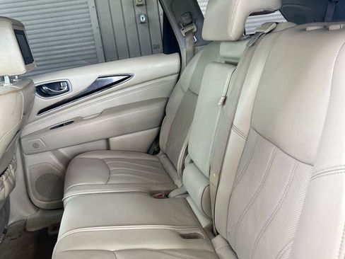 Used 2013 INFINITI JX35 AWD w/ Premium Pkg image 7