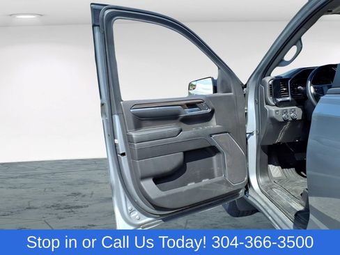 Used 2024 Chevrolet Silverado 1500 LT AWD/4WD image 11