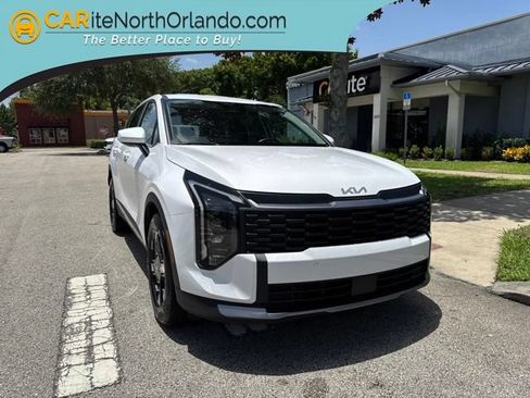 Used 2026 Kia Sportage LX FWD image 1