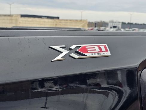 Used 2019 GMC Sierra 1500 SLT w/ SLT Premium Plus Package image 34