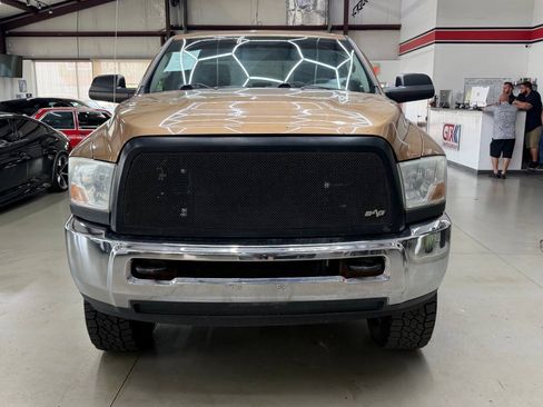 Used 2012 RAM 2500 ST w/ Chrome Appearance Group AWD/4WD image 5