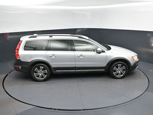 Used 2015 Volvo XC70 T5 Premier FWD image 35