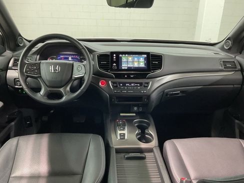 Used 2023 Honda Passport EX-L image 6