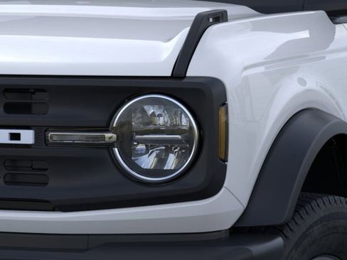 New 2025 Ford Bronco 4-Door image 22
