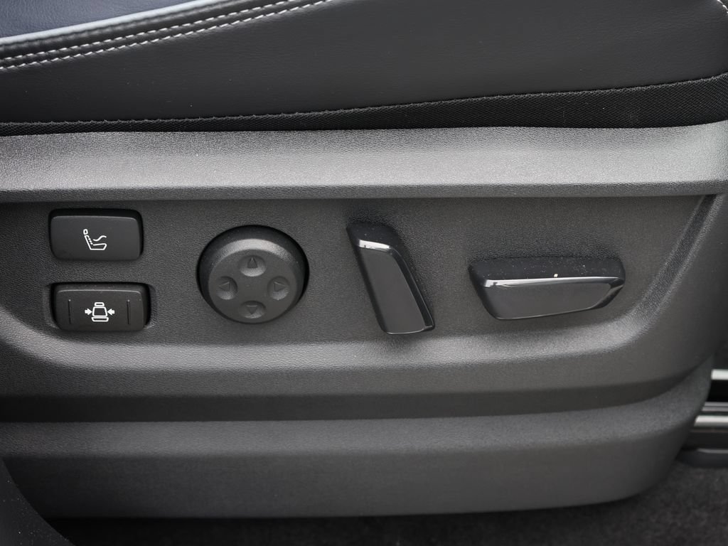 Certified 2026 INFINITI QX80 4WD w/ Sport Exterior Package image 29