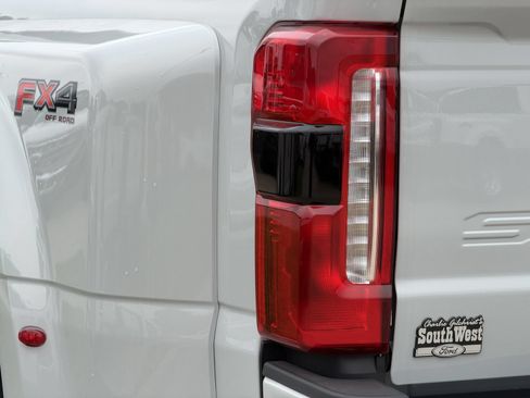 New 2026 Ford F350 XL w/ STX Appearance Package AWD/4WD image 11