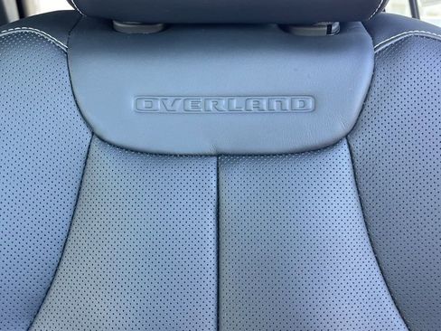 New 2025 Jeep Grand Cherokee Overland w/ Luxury Tech Group IV image 8