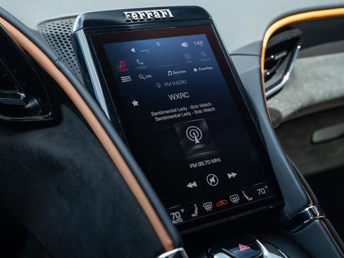 Certified 2022 Ferrari Roma RWD image 41