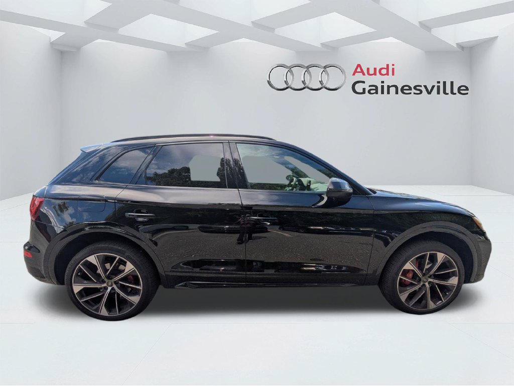 Used 2024 Audi SQ5 Premium Plus w/ Premium Plus Package AWD/4WD image 2